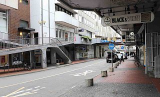 Die Interessengemeinschaft Innenstadt kritisiert den Bereich zwischen Alter Torgasse, Westernmauer und Westerntor in Paderborn. - Mareike Gröneweg Die Interessengemeinschaft Innenstadt kritisiert den Bereich zwischen Alter Torgasse, Westernmauer und Westerntor in Paderborn. - Mareike Gröneweg