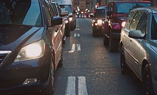 Das Auto ist für viele Paderborner das Mittel der Wahl, vor allem in den Stadtteilen außerhalb der Kernstadt. - Unsplash (Symbolbild) Das Auto ist für viele Paderborner das Mittel der Wahl, vor allem in den Stadtteilen außerhalb der Kernstadt. - Unsplash (Symbolbild)