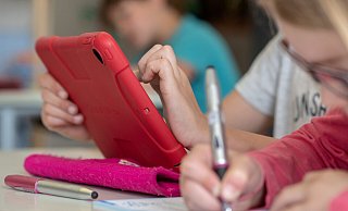 Für manche, die gern zur Realschule gehen möchten, wird es schwierig. - Armin Weigel/DPA Für manche, die gern zur Realschule gehen möchten, wird es schwierig. - Armin Weigel/DPA