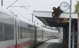 Die Bahn hat zwölf Trassenvarianten für das Projekt "Hannover-Bielefeld" veröffentlicht. - Ulf Hanke Die Bahn hat zwölf Trassenvarianten für das Projekt "Hannover-Bielefeld" veröffentlicht. - Ulf Hanke