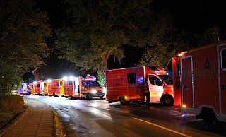Eine Menge von Rettungswagen begleitete den Einsatz. - Finn Luca Zell Eine Menge von Rettungswagen begleitete den Einsatz. - Finn Luca Zell