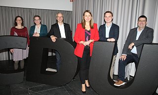 Verena Haese (v. l.), Sabrina Henneke, Reinhold Hansmeier, Corinna Rotte, Kevin Gniosdorz und Michael Salmen bilden den geschäftsführenden Vorstand der Kreis-CDU. - Johannes Büttner Verena Haese (v. l.), Sabrina Henneke, Reinhold Hansmeier, Corinna Rotte, Kevin Gniosdorz und Michael Salmen bilden den geschäftsführenden Vorstand der Kreis-CDU. - Johannes Büttner