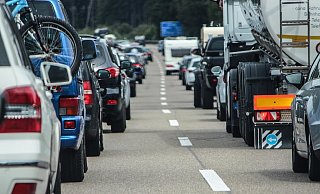 Auf der A30 kommt es aktuell zu Stau. - (Symbolbild): Pixabay Auf der A30 kommt es aktuell zu Stau. - (Symbolbild): Pixabay