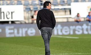 Samir Arabi hat das Feld geräumt. Nun ist die Frage, wie es weitergehen soll bei Abstiegskandidat Arminia. - Christian Weische Samir Arabi hat das Feld geräumt. Nun ist die Frage, wie es weitergehen soll bei Abstiegskandidat Arminia. - Christian Weische