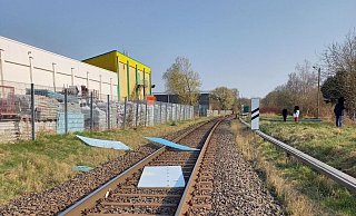 Gefährliche Hindernisse auf den Gleisen sorgten am Sonntag für empfindliche Verspätungen im Regionalverkehr. - Bundespolizei Gefährliche Hindernisse auf den Gleisen sorgten am Sonntag für empfindliche Verspätungen im Regionalverkehr. - Bundespolizei