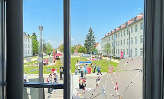 Auch die Gebäude waren am Tag der offenen Tür auf dem Bildungscampus geöffnet und konnten von den Gästen angeschaut werden. - Natalie Gottwald Auch die Gebäude waren am Tag der offenen Tür auf dem Bildungscampus geöffnet und konnten von den Gästen angeschaut werden. - Natalie Gottwald