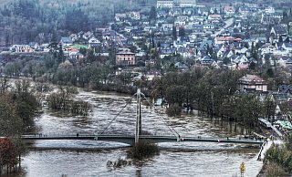 Derzeit fällt der Pegel an der Weser bei Höxter. Aber bleibt das auch so - trotz weiterer Regenfälle? - Gerald Dunkel Derzeit fällt der Pegel an der Weser bei Höxter. Aber bleibt das auch so - trotz weiterer Regenfälle? - Gerald Dunkel