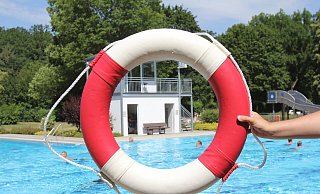 Schwimmen im Werburger Waldbad in Spenge wird etwas teurer. - David Knapp Schwimmen im Werburger Waldbad in Spenge wird etwas teurer. - David Knapp
