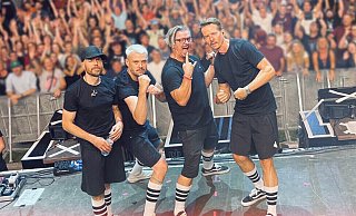 Seit mehr als 30 Jahren stehen die H-Blockx bereits auf der Bühne. 2024 kommt die Band aus Münster auch nach Paderborn. - Veranstalter Seit mehr als 30 Jahren stehen die H-Blockx bereits auf der Bühne. 2024 kommt die Band aus Münster auch nach Paderborn. - Veranstalter
