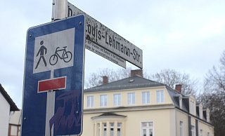 Der 22-Jährige hat offenbar am 2. Januar seine Wohnung in der Dr.-Louis-Lehmannstraße verlassen. - Ulf Hanke Der 22-Jährige hat offenbar am 2. Januar seine Wohnung in der Dr.-Louis-Lehmannstraße verlassen. - Ulf Hanke