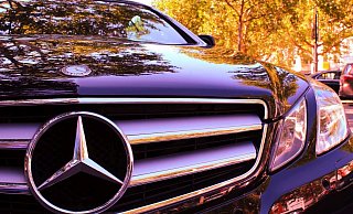 Der von der Polizei gesuchte S-Klasse Mercedes könnte ein Kennzeichen aus Verden (VER) gehabt haben. - Symbolfoto: pixabay / Creative Commons Der von der Polizei gesuchte S-Klasse Mercedes könnte ein Kennzeichen aus Verden (VER) gehabt haben. - Symbolfoto: pixabay / Creative Commons