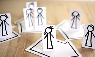 Für ihre Arbeit hatten die Bielefelder Gesundheitswissenschaftler die Ausbreitung des Coronavirus in 401 Landkreisen und kreisfreien Städten analysiert. - Symbolbild: Pixabay Für ihre Arbeit hatten die Bielefelder Gesundheitswissenschaftler die Ausbreitung des Coronavirus in 401 Landkreisen und kreisfreien Städten analysiert. - Symbolbild: Pixabay