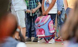 Die Kurstadt hat wieder mehr Kinder – zum Sommer werden so viele wie lange nicht eingeschult. Foto: Mascha Brichta - Mascha Brichta Die Kurstadt hat wieder mehr Kinder – zum Sommer werden so viele wie lange nicht eingeschult. Foto: Mascha Brichta - Mascha Brichta