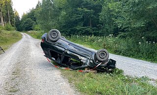 Rätselhafter Fund: Als die Ermittler nach dem Halter des Wagens fahnden, stoßen sie auf offene Fragen. - Ralf Otte Rätselhafter Fund: Als die Ermittler nach dem Halter des Wagens fahnden, stoßen sie auf offene Fragen. - Ralf Otte