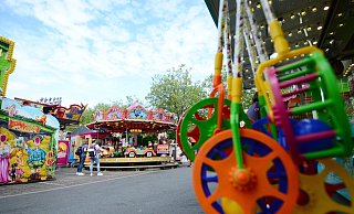 Die Lunapark-Kirmes endete im Mai vorzeitig. - Archivfoto: Lena Henning Die Lunapark-Kirmes endete im Mai vorzeitig. - Archivfoto: Lena Henning