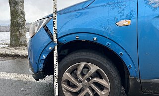 Woher stammen diese Beschädigungen? - Polizei Höxter Woher stammen diese Beschädigungen? - Polizei Höxter