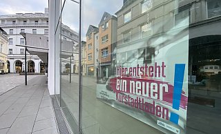 Der ehemalige Spree-Engel steht noch immer leer, weil die Interessenten aus privaten Gründen abgesprungen sind. Auch hier soll irgendwann ein Kurstadtladen entstehen. - Nicole Sielermann Der ehemalige Spree-Engel steht noch immer leer, weil die Interessenten aus privaten Gründen abgesprungen sind. Auch hier soll irgendwann ein Kurstadtladen entstehen. - Nicole Sielermann