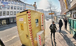 Der Messcontainer auf dem Jahnplatz ist künftig nicht mehr nötig, sagen die Behörden. Sie erwarten keine Grenzwert-Überschreitung mehr. - Sarah Jonek Der Messcontainer auf dem Jahnplatz ist künftig nicht mehr nötig, sagen die Behörden. Sie erwarten keine Grenzwert-Überschreitung mehr. - Sarah Jonek