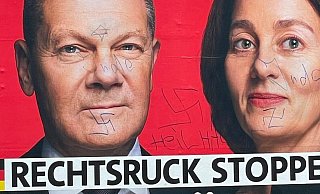 Immer wieder ärgerlich: Beschmierte Plakate - hier eines der SPD in Lippe. - SPD Lippe Immer wieder ärgerlich: Beschmierte Plakate - hier eines der SPD in Lippe. - SPD Lippe
