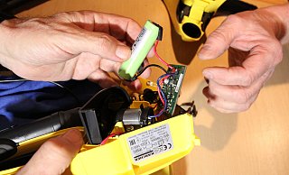 So manch defekte Geräte lassen sich mit ein paar Handgriffen wieder reparieren. - Björn Kenter (Symbolfoto) So manch defekte Geräte lassen sich mit ein paar Handgriffen wieder reparieren. - Björn Kenter (Symbolfoto)