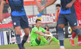 Robin Brüseke, Torwart von RW Ahlen, bekam im Hinspiel gegen den SC Wiedenbrück fünf Gegentore. - Jens Dünhölter Robin Brüseke, Torwart von RW Ahlen, bekam im Hinspiel gegen den SC Wiedenbrück fünf Gegentore. - Jens Dünhölter