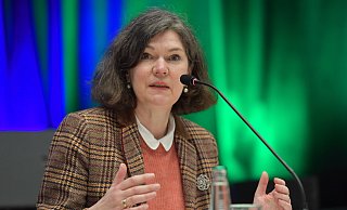 Sabine Amsbeck-Dopheide hat jetzt zu kritischen Fragen rund um die Sicherheit in Harsewinkel Stellung bezogen. - Jens Dünhölter Sabine Amsbeck-Dopheide hat jetzt zu kritischen Fragen rund um die Sicherheit in Harsewinkel Stellung bezogen. - Jens Dünhölter