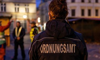 Nach dem Vorfall in Friedrichsdorf will das Gütersloher Ordnungsamt jetzt die betroffenen Jugendlichen anhören. - picture alliance/dpa/dpa-Zentralbild Nach dem Vorfall in Friedrichsdorf will das Gütersloher Ordnungsamt jetzt die betroffenen Jugendlichen anhören. - picture alliance/dpa/dpa-Zentralbild