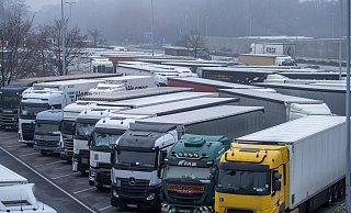 Im vergangenen Jahr haben Sarah Borre und ihre Mitstreiter aus Gütersloh fünf Raststätten abgeklappert - dieses Jahr wollen sie am 25. Dezember schon morgens los. - Symbolfoto/Jochen Tack Im vergangenen Jahr haben Sarah Borre und ihre Mitstreiter aus Gütersloh fünf Raststätten abgeklappert - dieses Jahr wollen sie am 25. Dezember schon morgens los. - Symbolfoto/Jochen Tack