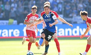 Mittelfeldspieler Marius Wörl (M.) feierte in der Partie gegen Freiburg II sein Debüt für Arminia Bielefeld. - Oliver Krato Mittelfeldspieler Marius Wörl (M.) feierte in der Partie gegen Freiburg II sein Debüt für Arminia Bielefeld. - Oliver Krato
