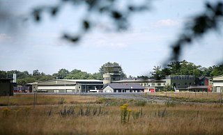 Am ehemaligen Flugplatz sollten ursprünglich neue Gewerbe- und Industriefläche ausgewiesen werden. Ob es so kommen wird, ist im Moment fraglich. - Patrick Menzel Am ehemaligen Flugplatz sollten ursprünglich neue Gewerbe- und Industriefläche ausgewiesen werden. Ob es so kommen wird, ist im Moment fraglich. - Patrick Menzel