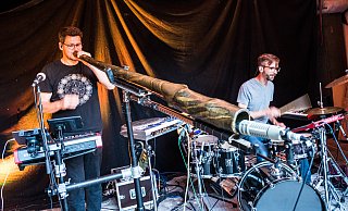 Tom Fronza spielt seit fast 30 Jahren Didgeridoo. - Ralf Bittner Tom Fronza spielt seit fast 30 Jahren Didgeridoo. - Ralf Bittner