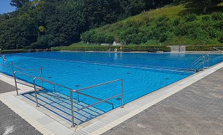 Im Freibad Büren kann vorerst nicht geschwommen werden. - Stadt Büren Im Freibad Büren kann vorerst nicht geschwommen werden. - Stadt Büren