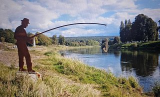 Während der Landesgartenschau war der Angler an der Weser ein beliebtes Fotomotiv und erfreute zahlreiche Besucher. - Thomas Kube Während der Landesgartenschau war der Angler an der Weser ein beliebtes Fotomotiv und erfreute zahlreiche Besucher. - Thomas Kube