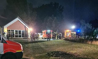 Rettungsdienst, Feuerwehr und Polizei waren in der Nacht zu Sonntag in Ossendorf im Einsatz. - Privat/Pielok Rettungsdienst, Feuerwehr und Polizei waren in der Nacht zu Sonntag in Ossendorf im Einsatz. - Privat/Pielok