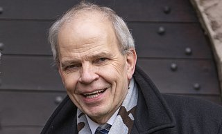 Professor Dr. Christoph Stiegemann leitet das wissenschaftliche Kompetenzteam des Erzbistums Paderborn zur multimedialen Erschließung des Westwerks. - noltenhans paderborn Professor Dr. Christoph Stiegemann leitet das wissenschaftliche Kompetenzteam des Erzbistums Paderborn zur multimedialen Erschließung des Westwerks. - noltenhans paderborn