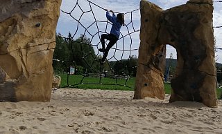 Eine Woche nach der Feier hat die Stadt rund um den Abenteuerspielplatz wieder Ordnung geschaffen. - Burkhard Battran Eine Woche nach der Feier hat die Stadt rund um den Abenteuerspielplatz wieder Ordnung geschaffen. - Burkhard Battran