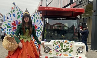 Holli mit dem Weserwurm – der bekommt eine touristische Funktion auf dem Gelände der LGS. - LGS Holli mit dem Weserwurm – der bekommt eine touristische Funktion auf dem Gelände der LGS. - LGS