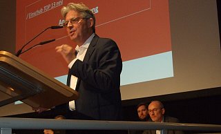 SPD-Bundestagsabgeordneter Achim Post lobte den Antrag des Parteivorstandes, der sich mit der Friedenspolitik nach dem Ukraine-Krieg auseinandersetzt. - Karsten Schulz SPD-Bundestagsabgeordneter Achim Post lobte den Antrag des Parteivorstandes, der sich mit der Friedenspolitik nach dem Ukraine-Krieg auseinandersetzt. - Karsten Schulz
