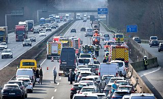Rettungshubschrauber Christoph 13 wurde zur Unfallstelle auf der Autobahn geordert. - Andreas Frücht Rettungshubschrauber Christoph 13 wurde zur Unfallstelle auf der Autobahn geordert. - Andreas Frücht