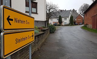 Die K 6 soll bis zur Bundesstraße 239 saniert werden. - David Schellenberg Die K 6 soll bis zur Bundesstraße 239 saniert werden. - David Schellenberg
