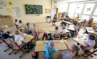 Beim Neubau, Umbau oder der Erweiterung von Paderborner Grundschulen bietet das Musterraumprogramm Orientierung. Jetzt wurde es aktualisiert. - Bernd Wüstneck Beim Neubau, Umbau oder der Erweiterung von Paderborner Grundschulen bietet das Musterraumprogramm Orientierung. Jetzt wurde es aktualisiert. - Bernd Wüstneck