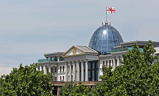 Statt des deutschen Reichstags war im Video der CDU der Präsidentenpalast in Georgien zu sehen. - Jan Woitas Statt des deutschen Reichstags war im Video der CDU der Präsidentenpalast in Georgien zu sehen. - Jan Woitas