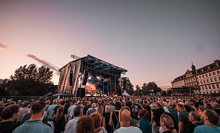 Das Büren Open Air – BOA-Rocks holt 2024 Toto und Wincent Weiss in die Bürener Almeauen. - Marius Breker – Pader Videography Das Büren Open Air – BOA-Rocks holt 2024 Toto und Wincent Weiss in die Bürener Almeauen. - Marius Breker – Pader Videography