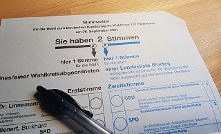 Briefwahl ist seit Corona immer beliebter geworden. Auch bei der Bundestagswahl wird mit deutlich mehr Briefwählern gerechnet. - Lena Henning Briefwahl ist seit Corona immer beliebter geworden. Auch bei der Bundestagswahl wird mit deutlich mehr Briefwählern gerechnet. - Lena Henning