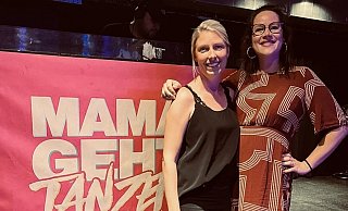 Erfolgreiche Party-Veranstalterinnen: Bauingenieurin Andrea Rücker (l.) und Sozialarbeiterin Anna Schumacher. - privat Erfolgreiche Party-Veranstalterinnen: Bauingenieurin Andrea Rücker (l.) und Sozialarbeiterin Anna Schumacher. - privat