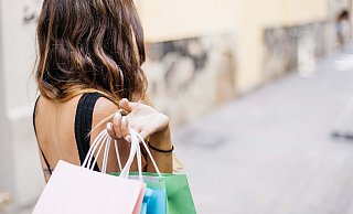 Neben dem Weihnachtsmarkt und diversen Shows stehen bis zum Jahresende noch drei Shopping-Events auf dem Programm. - Symbolbild: Pixabay Neben dem Weihnachtsmarkt und diversen Shows stehen bis zum Jahresende noch drei Shopping-Events auf dem Programm. - Symbolbild: Pixabay