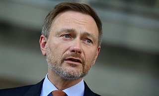 Finanzminister Christian Lindner sitzt bei der FDP fest im Sattel. - Bernd Von Jutrczenka / dpa Finanzminister Christian Lindner sitzt bei der FDP fest im Sattel. - Bernd Von Jutrczenka / dpa