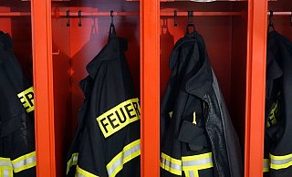 920 aktive Feuerwehrleute sind derzeit in Bielefeld ehrenamtlich in der Brandbekämpfung und als Retter in der Not aktiv. Ihr neuer Chef steht jetzt fest. - imago/Frank Sorge 920 aktive Feuerwehrleute sind derzeit in Bielefeld ehrenamtlich in der Brandbekämpfung und als Retter in der Not aktiv. Ihr neuer Chef steht jetzt fest. - imago/Frank Sorge