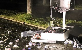 Der Automat wurde völlig zerstört. - Polizei Der Automat wurde völlig zerstört. - Polizei