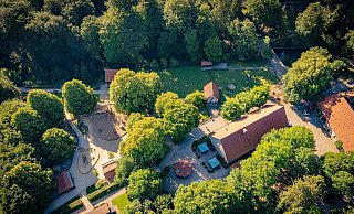 Hinter dem Streichelzoo des Tierparks auf dem ehemaligen Hockeyplatz sollte eine typisch westfälische Hofanlage mit seltenen Tieren entstehen. - mdm Hinter dem Streichelzoo des Tierparks auf dem ehemaligen Hockeyplatz sollte eine typisch westfälische Hofanlage mit seltenen Tieren entstehen. - mdm